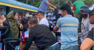 MOTC delivers relief goods to Paeng-affected Communities in Sultan Kudarat